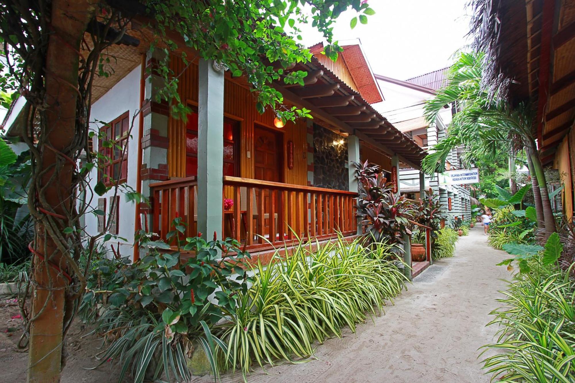 Nigi Nigi Too Beach Resort Balabag  Exterior foto